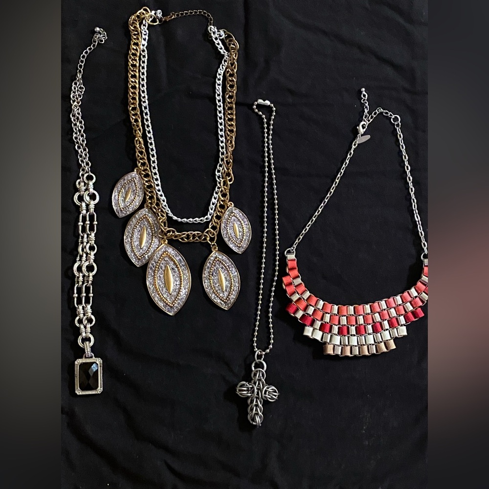 Vintage Necklaces Bundle of 4